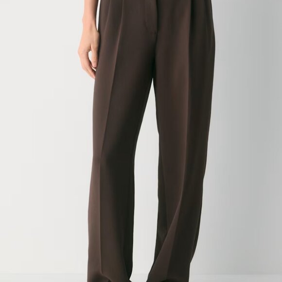 NWT Aritzia The Effortless Pant - Crepette Rich Mocha Brown 8 - Picture 2 of 7